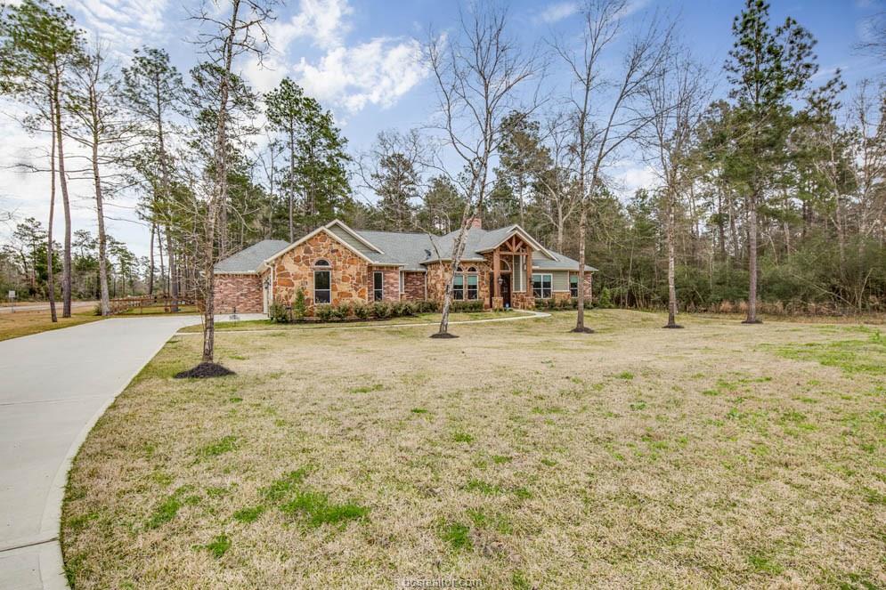 388 Grand View - Photo 1