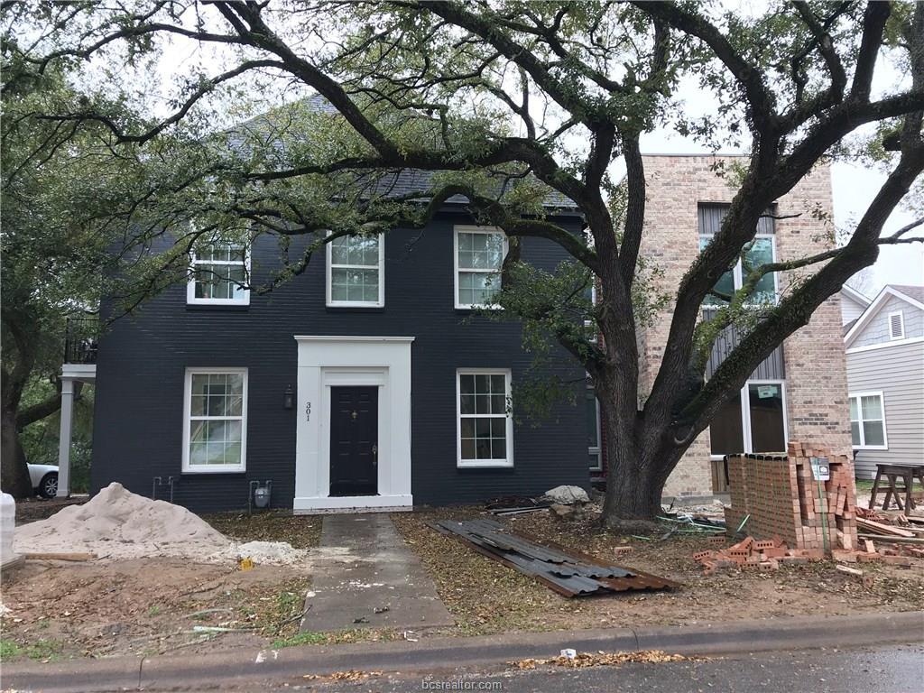 300 Dexter Street - Photo 1