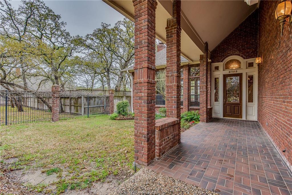 8705 Redwood Street - Photo 1