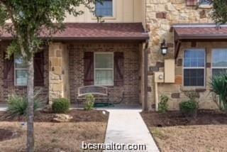 4315 Commando Trail - Photo 1