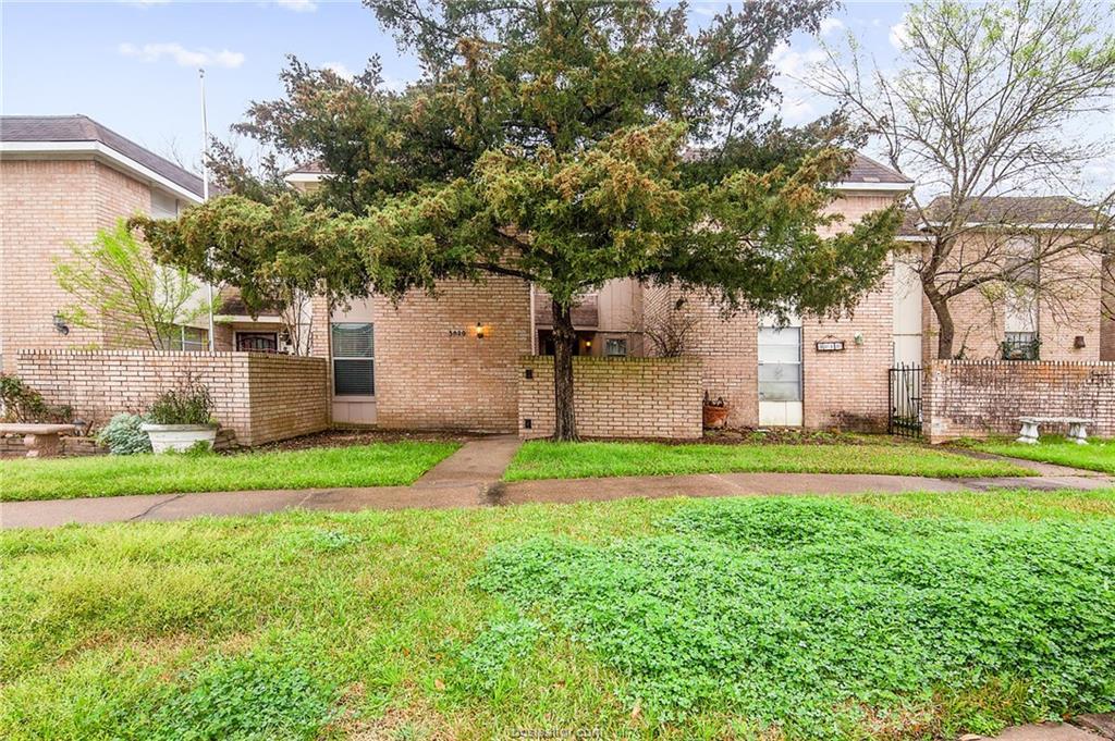 3820 Plainsman Lane - Photo 1