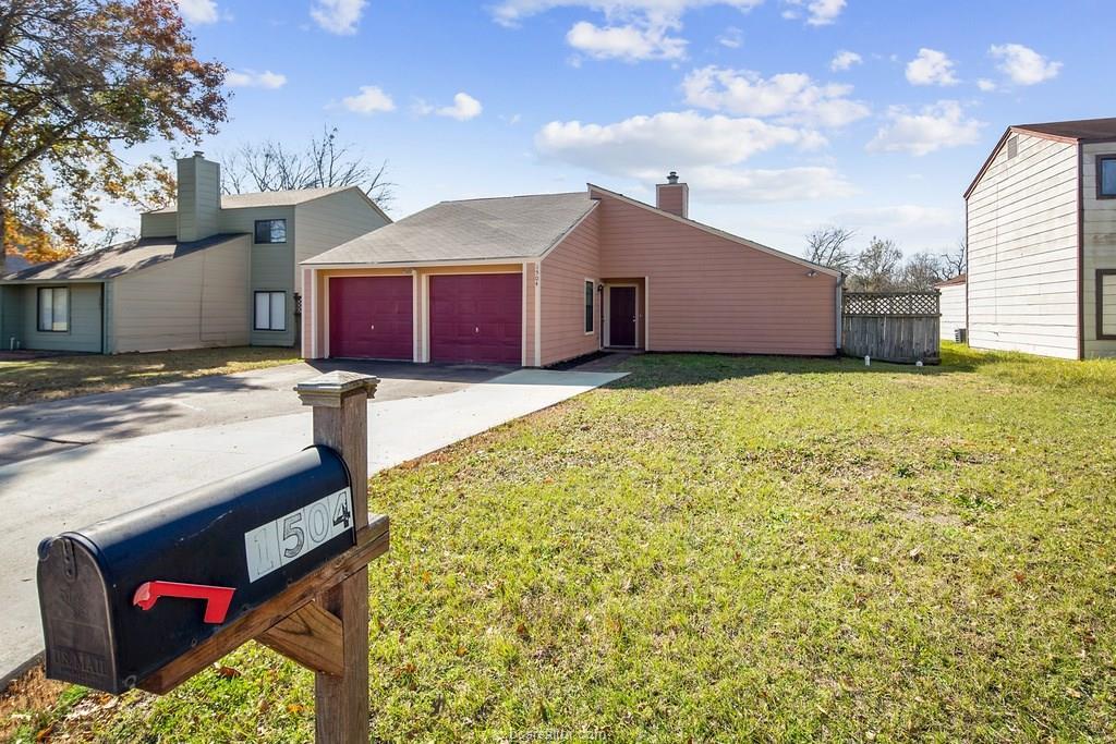 1504 Lemon Tree Lane - Photo 1