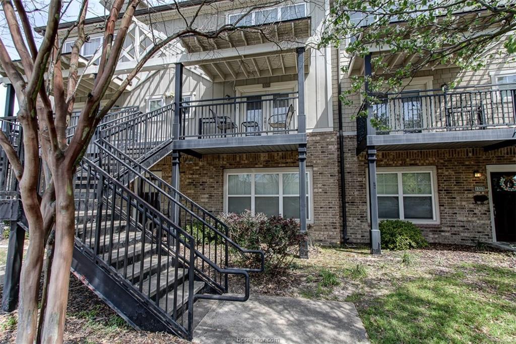 1725 Harvey Mitchell Parkway - Photo 1