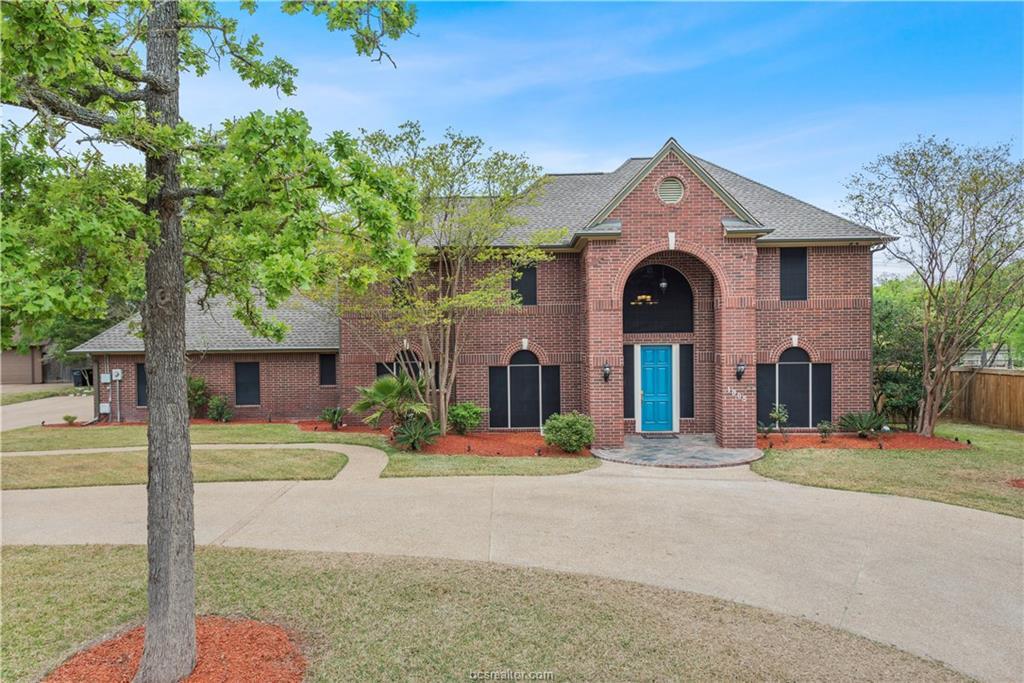 1005 Carmel Place - Photo 1