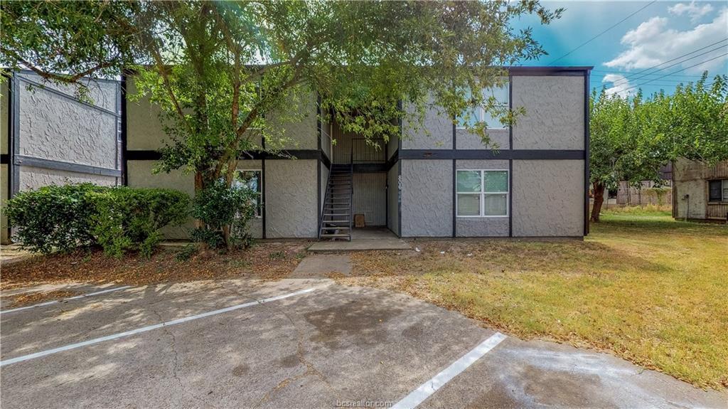 806 Oran Circle - Photo 1