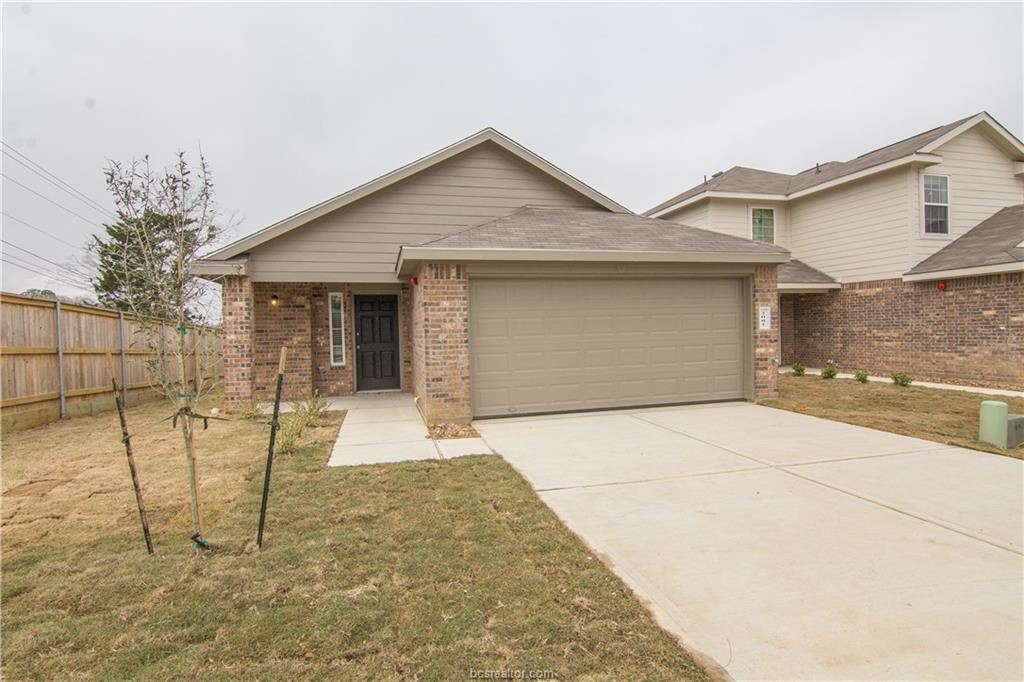 2001 Oakwood Forest Drive - Photo 1