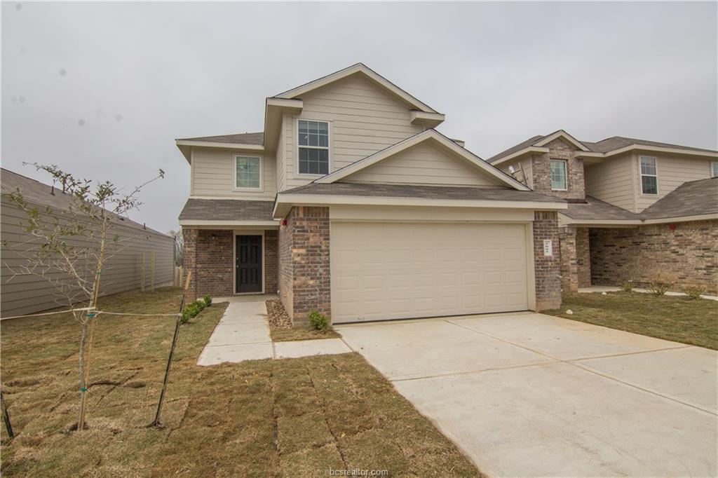 2005 Oakwood Forest Drive - Photo 1