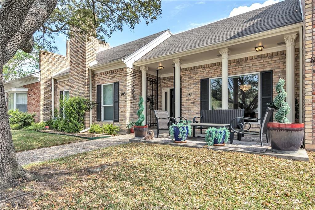 1203 Brook Hollow Drive - Photo 1