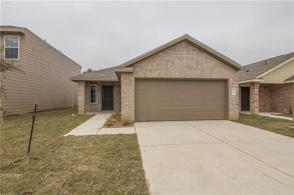 2033 Oakwood Forest Drive - Photo 1