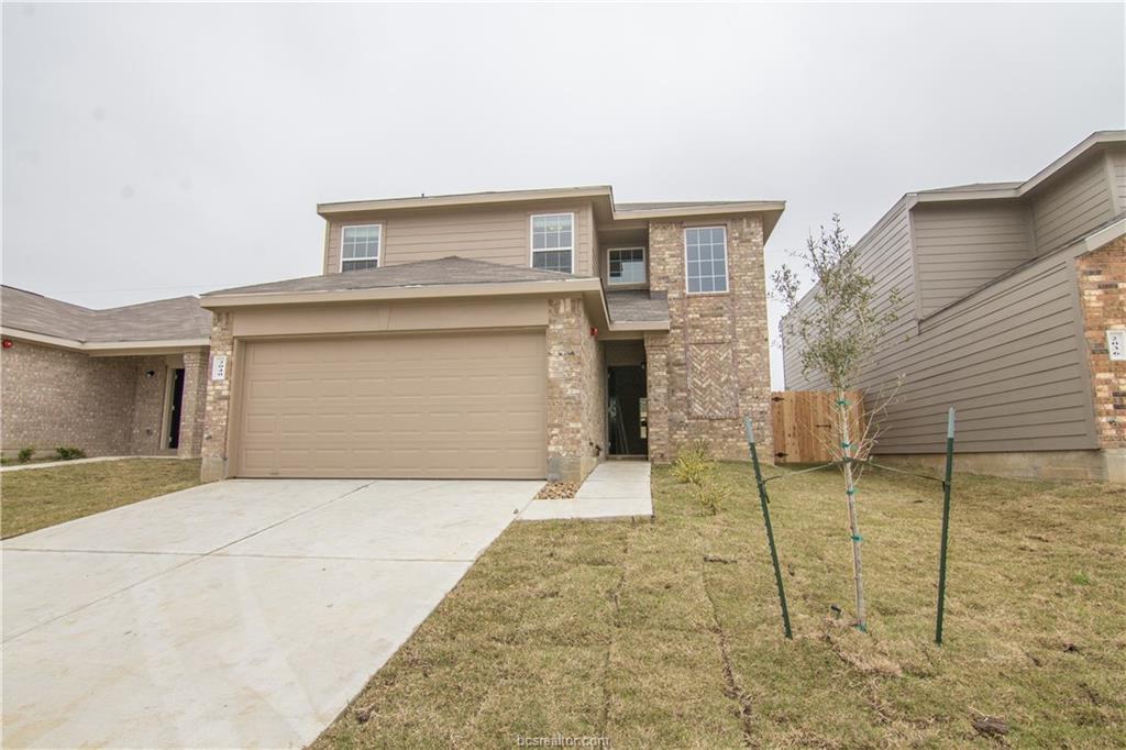 2040 Oakwood Forest Drive - Photo 1