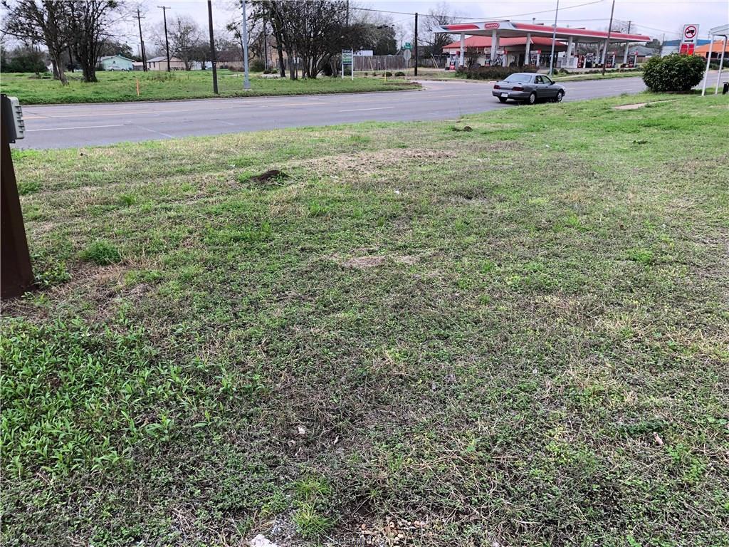 904 Texas Avenue - Photo 1