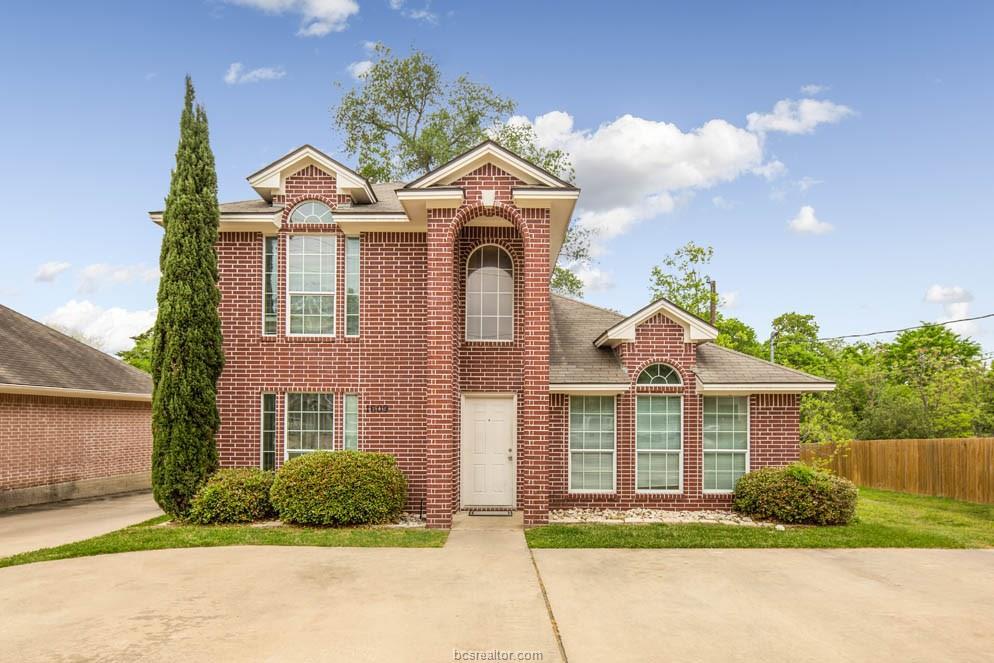 1609 Park Place - Photo 1