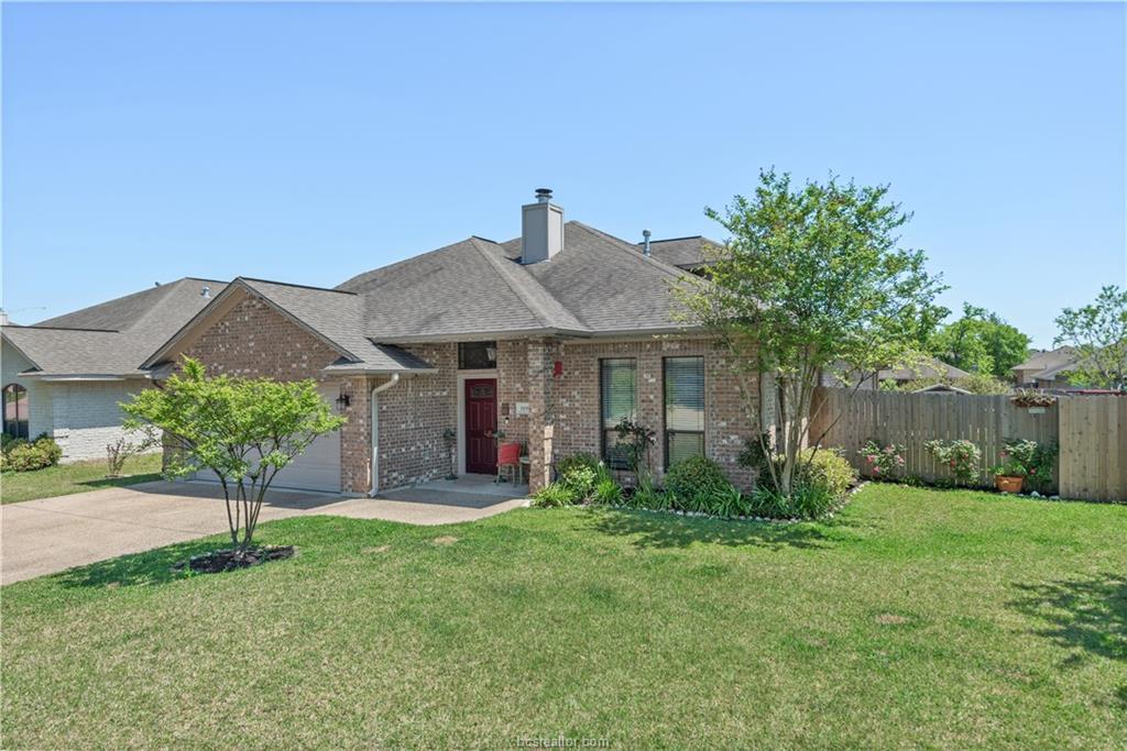 1106 Bracey Court - Photo 1
