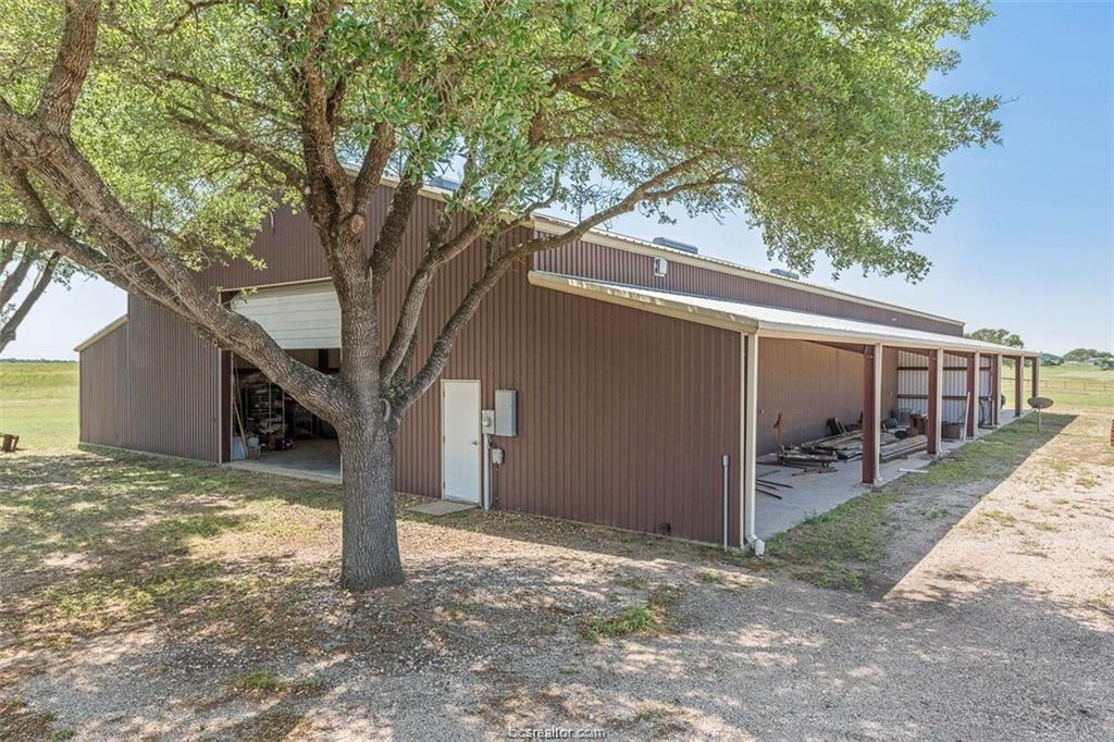 5835 Smith Road - Photo 1