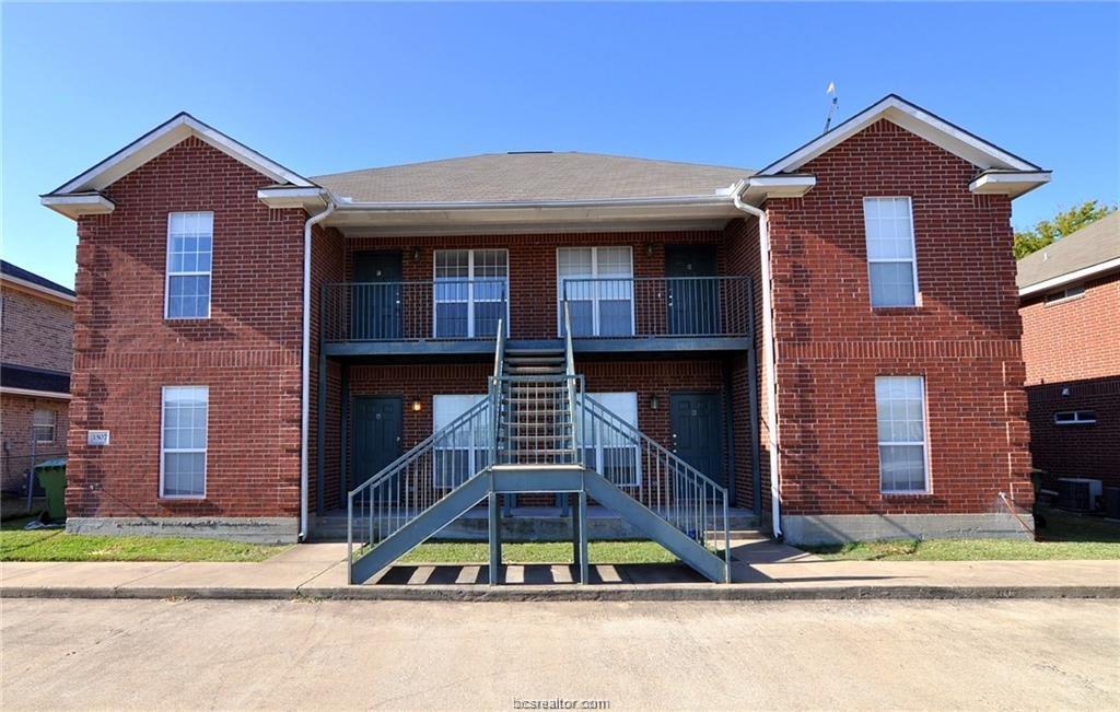 1509 Hollowhill - Photo 1