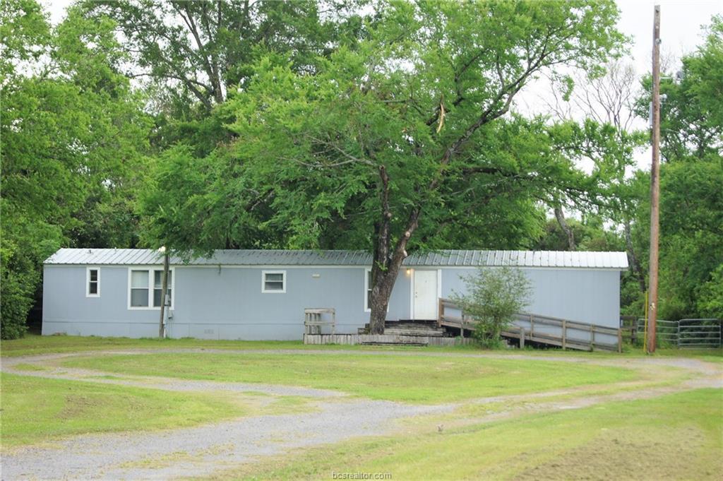 2093 Highway 90 - Photo 1