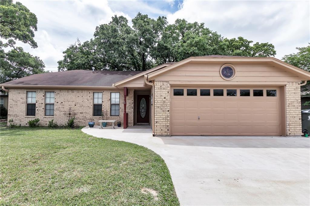 4410 Meadowbrook Drive - Photo 1