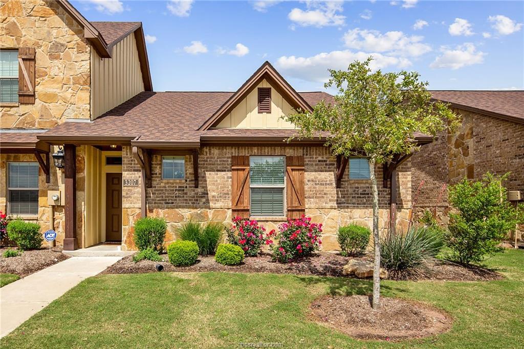 3207 Papa Bear Drive - Photo 1
