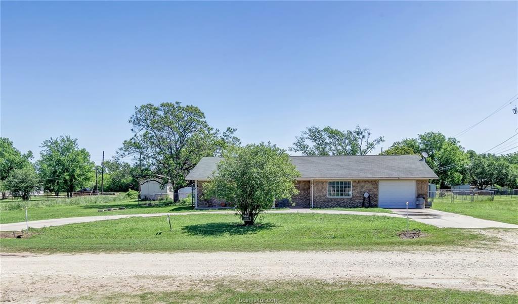 23276 San Jacinto - Photo 1