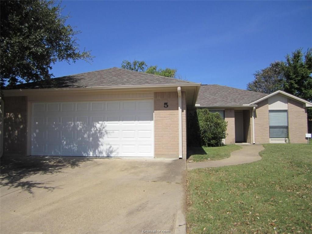 1816 Brothers Boulevard - Photo 1