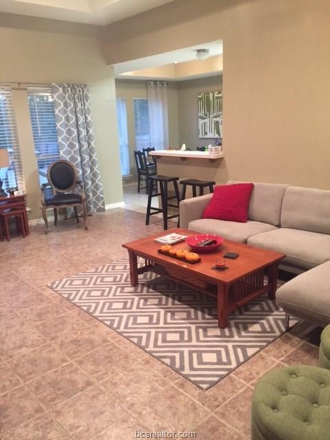 1607 Park Place - Photo 1