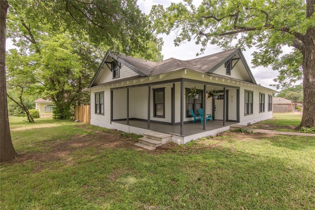 613 Bremond Street - Photo 1