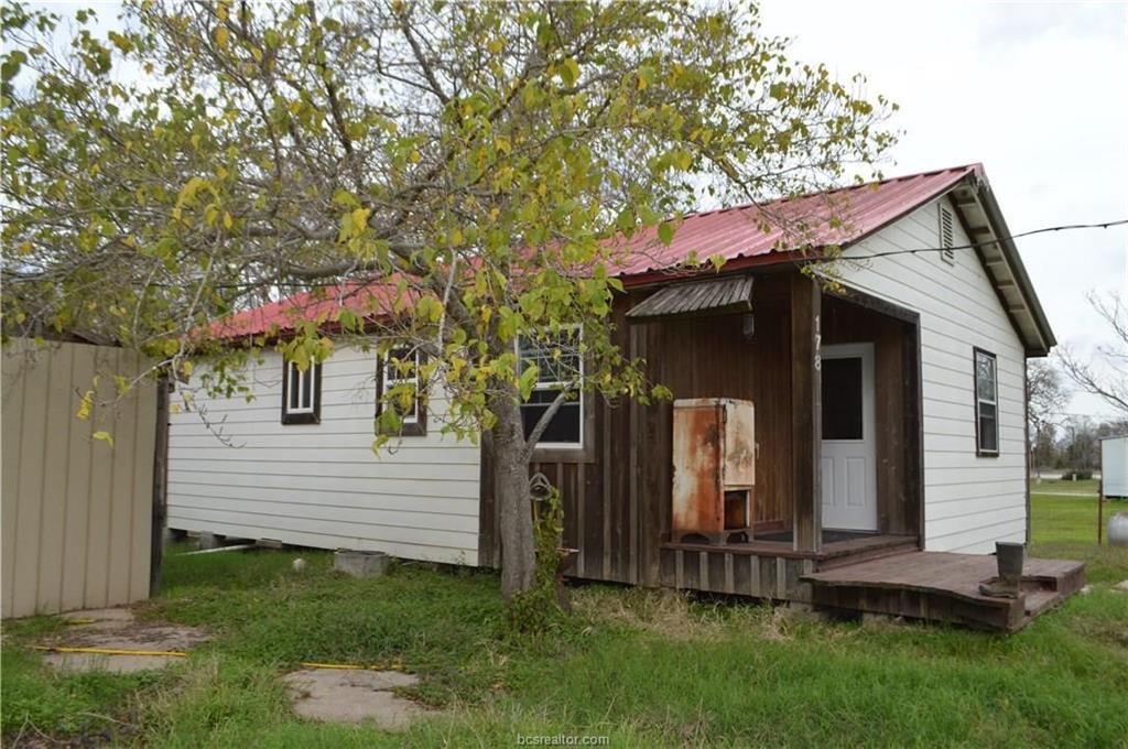 178 Southern Oaks Drive - Photo 1