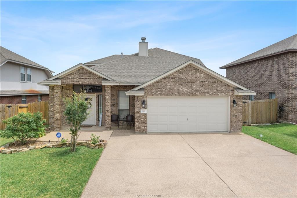 918 Dove Landing - Photo 1