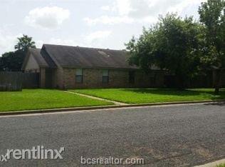 2523 Hickory Drive - Photo 1