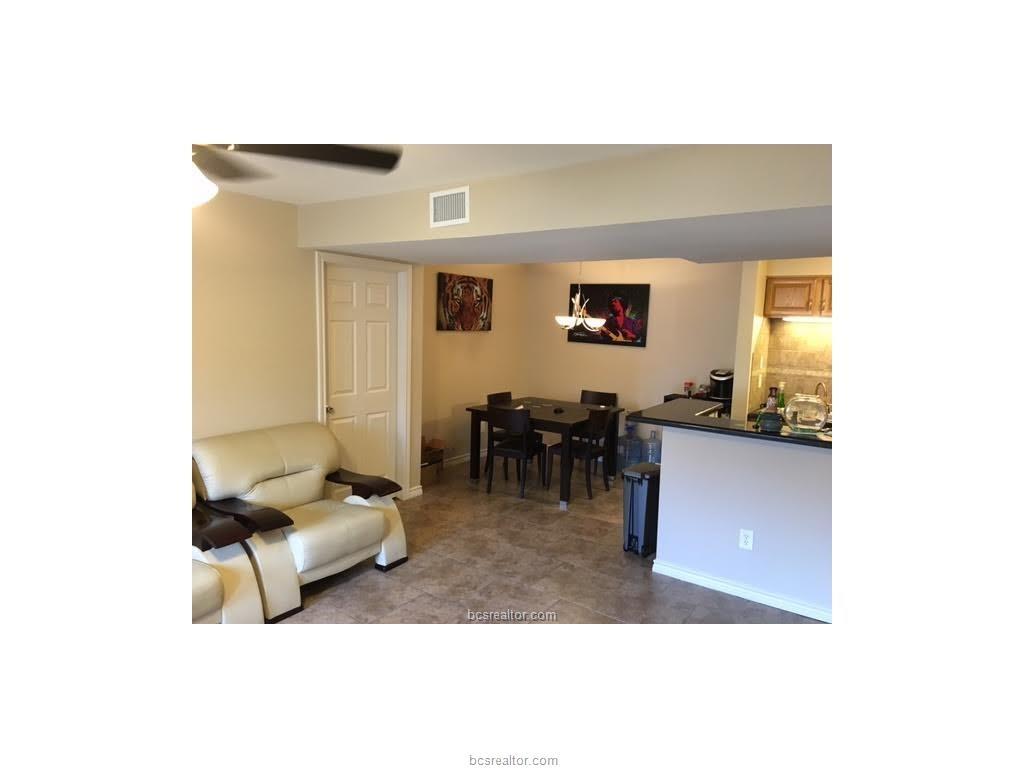 904 University Oaks Boulevard - Photo 1