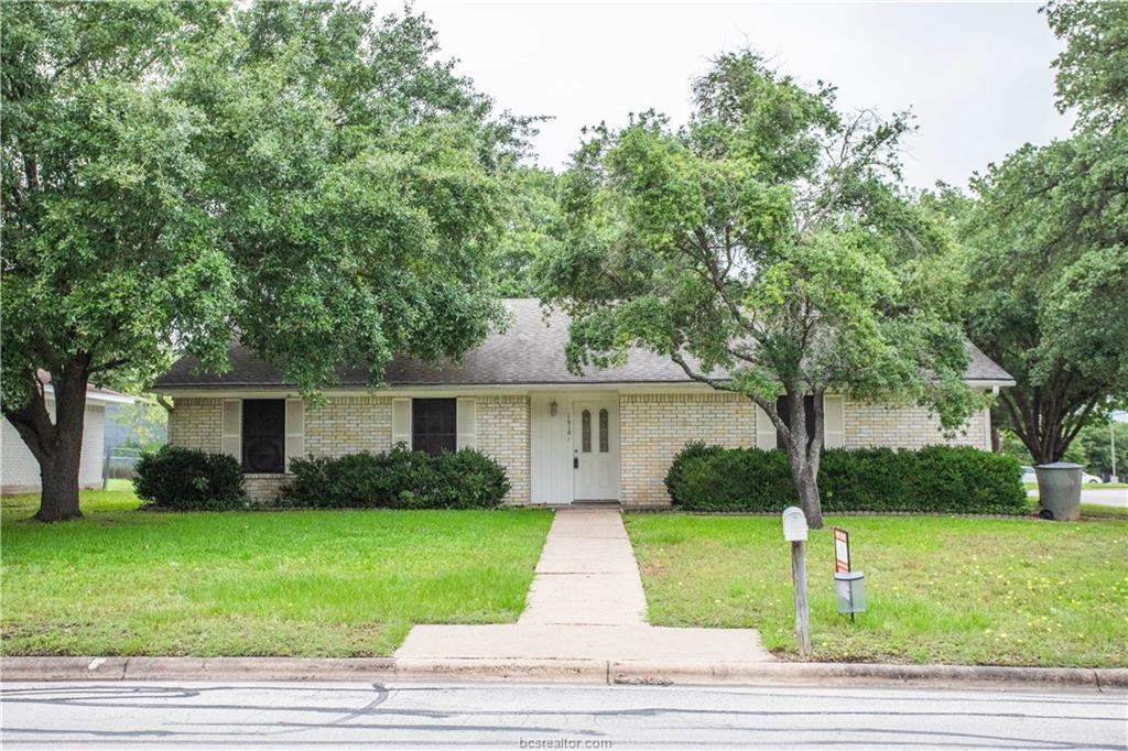 1619 Luza Street - Photo 1