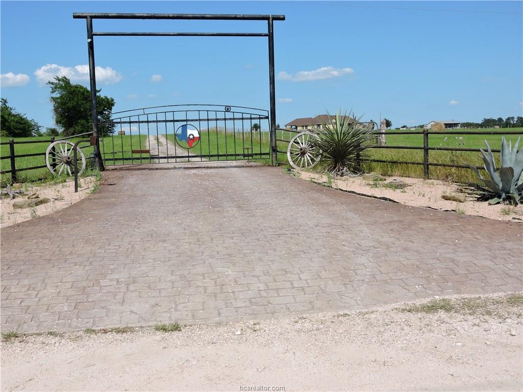 6185 County Road 405 - Photo 1