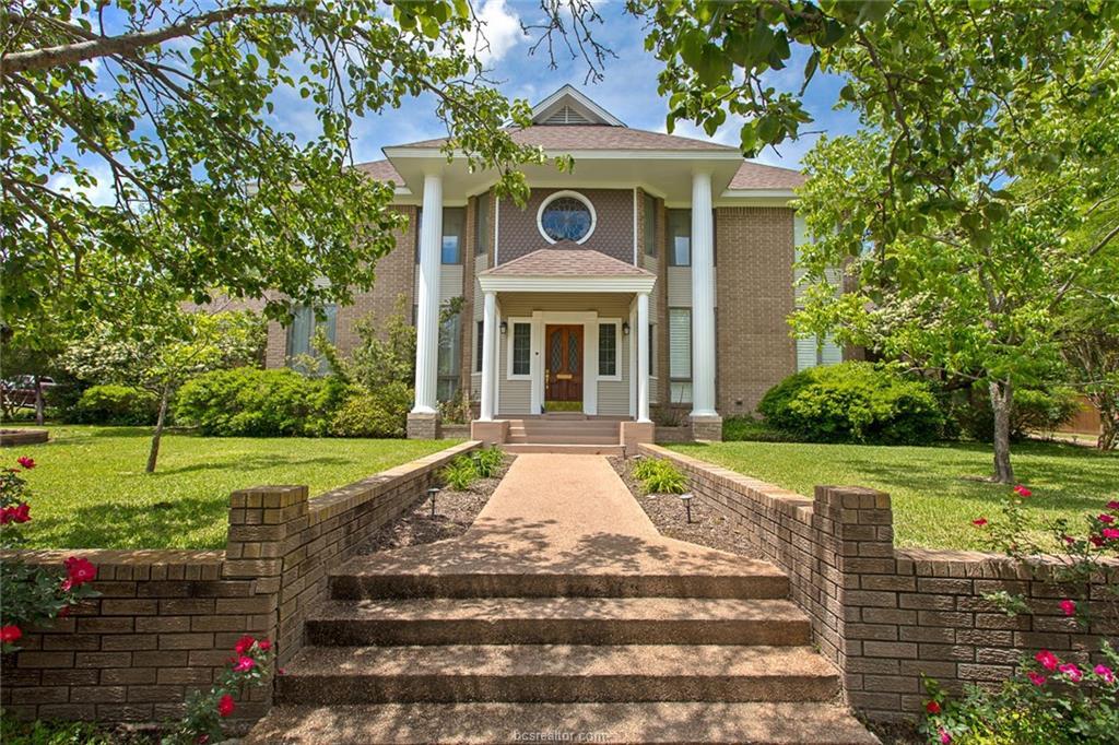 8606 Rosewood Drive - Photo 1