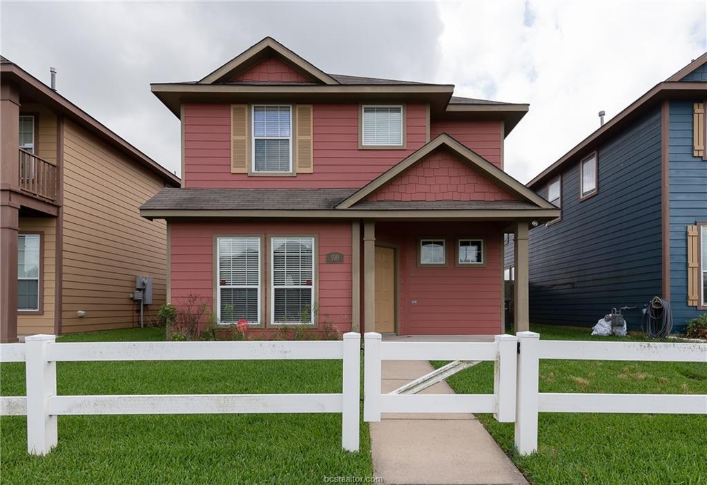 910 Eagle Avenue - Photo 1