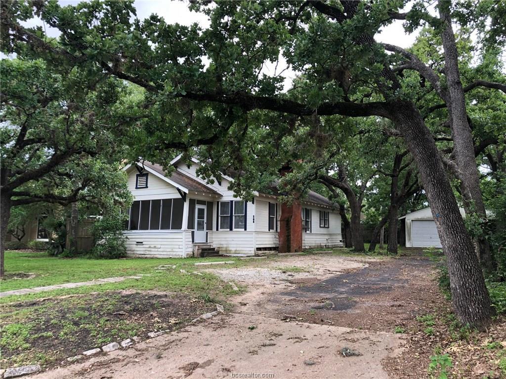 208 Timber Street - Photo 1