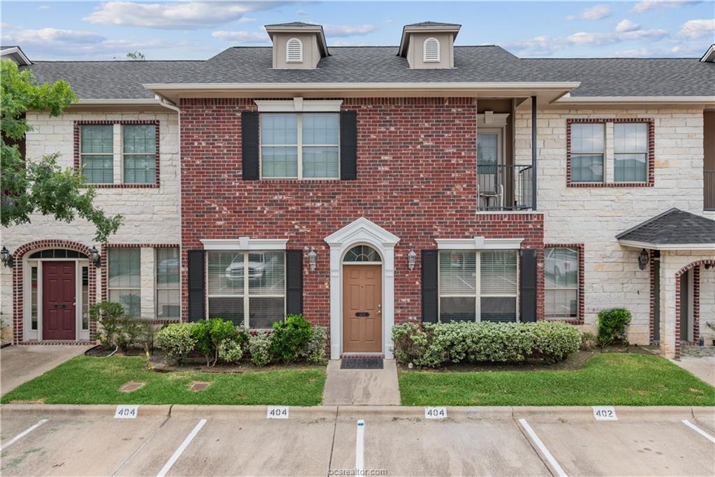 404 Forest Drive - Photo 1