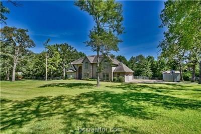 3810 N Briarwood Dr - Photo 1