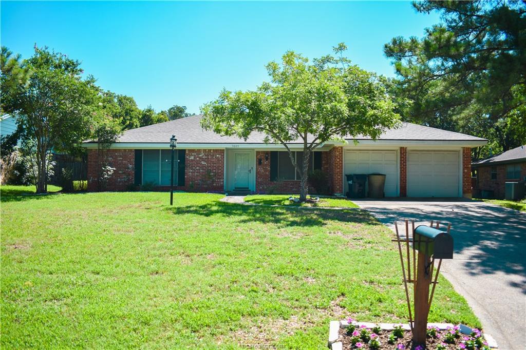 3605 Oak Ridge Drive - Photo 1