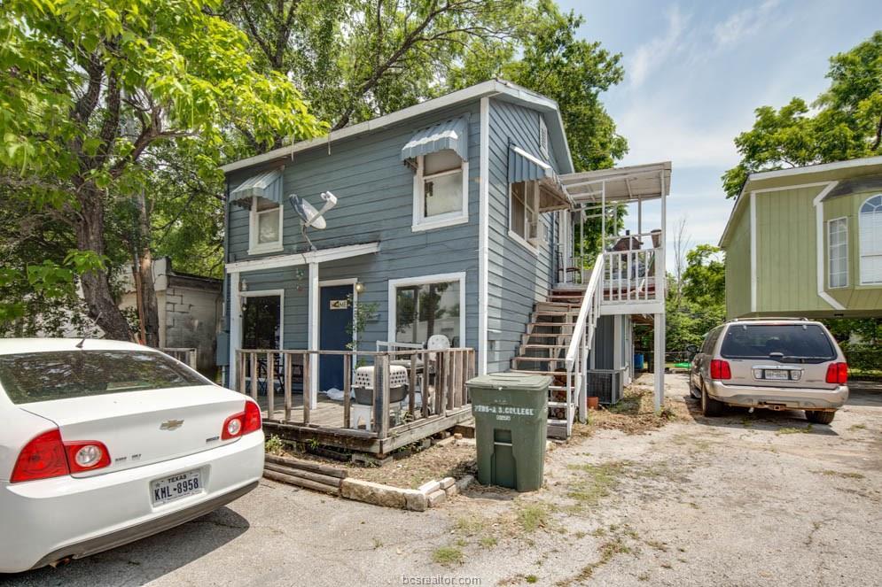 2705 College - Photo 1