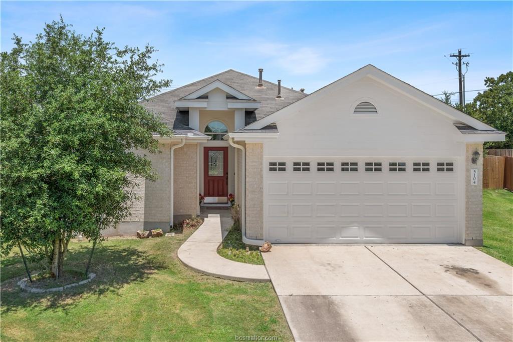 5104 Sagewood Drive - Photo 1