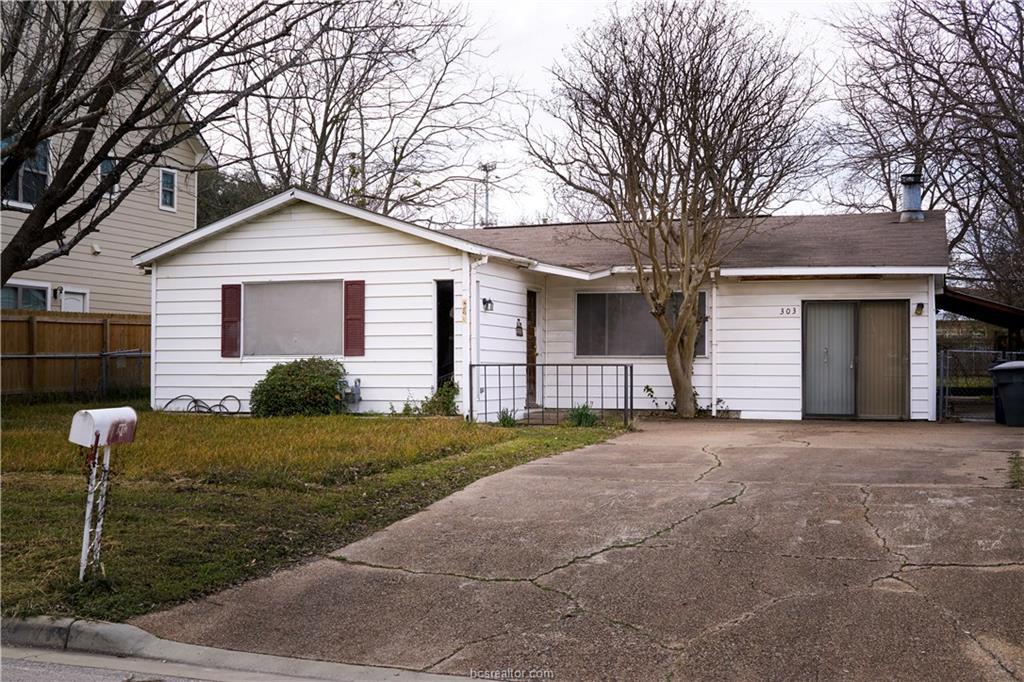 303 Poplar Street - Photo 1