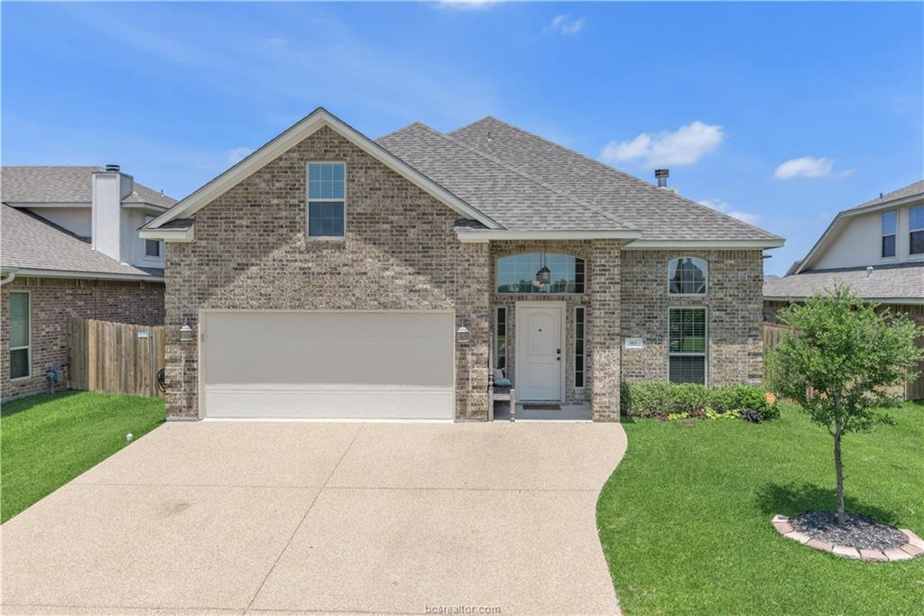 915 Emerald Dove - Photo 1