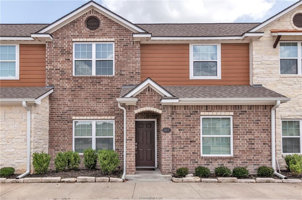 301 Southwest Parkway - Photo 1