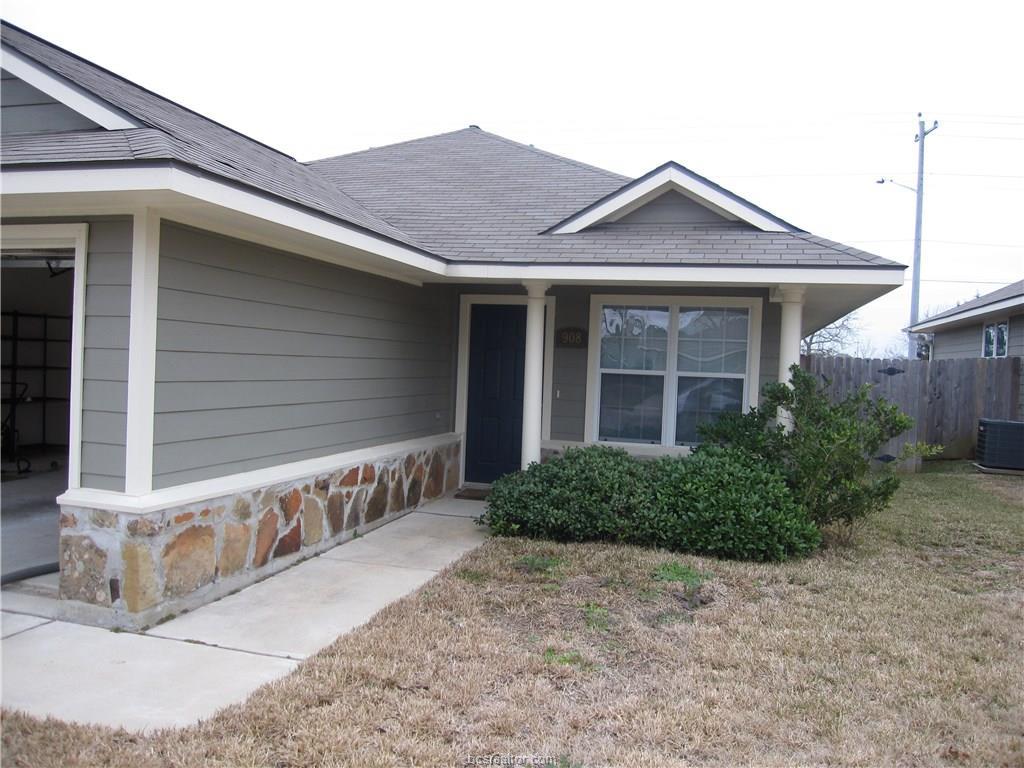 908 Trellis Gate - Photo 1