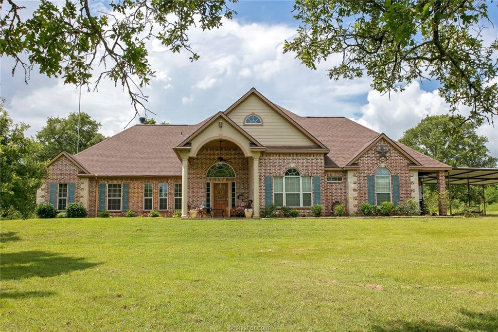 4633 County Road 310 - Photo 1