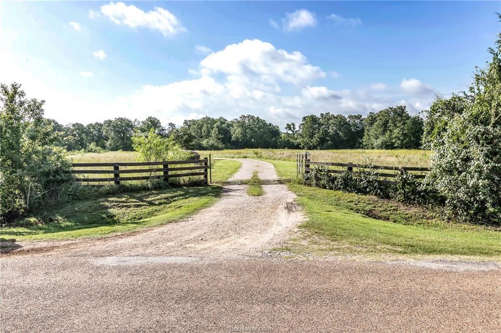 7612 County Road 119 - Photo 1