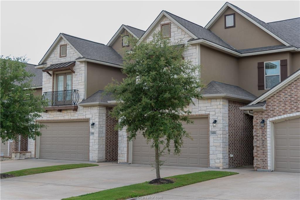 1404 Crescent Ridge Drive - Photo 1