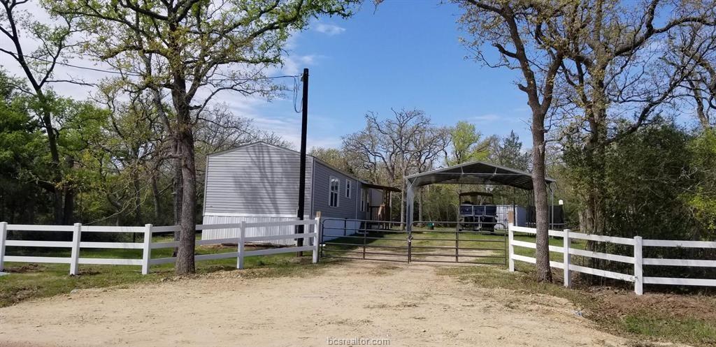 503 Deer Run - Photo 1