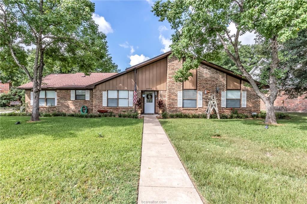 2602 Briar Oaks Drive - Photo 1