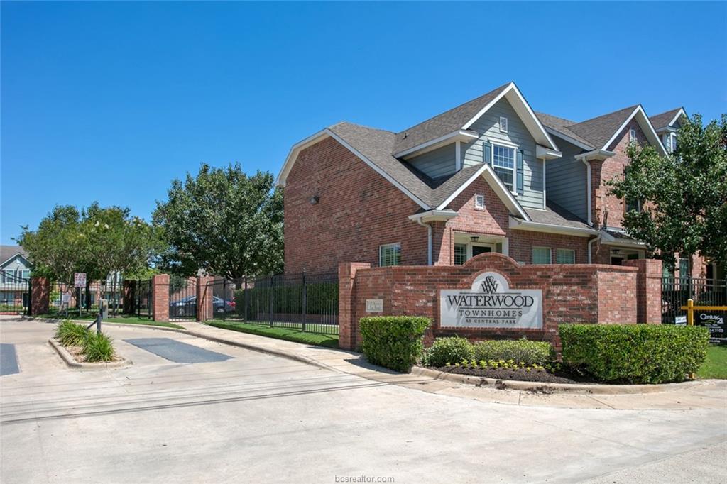 1001 Krenek Tap Road - Photo 1